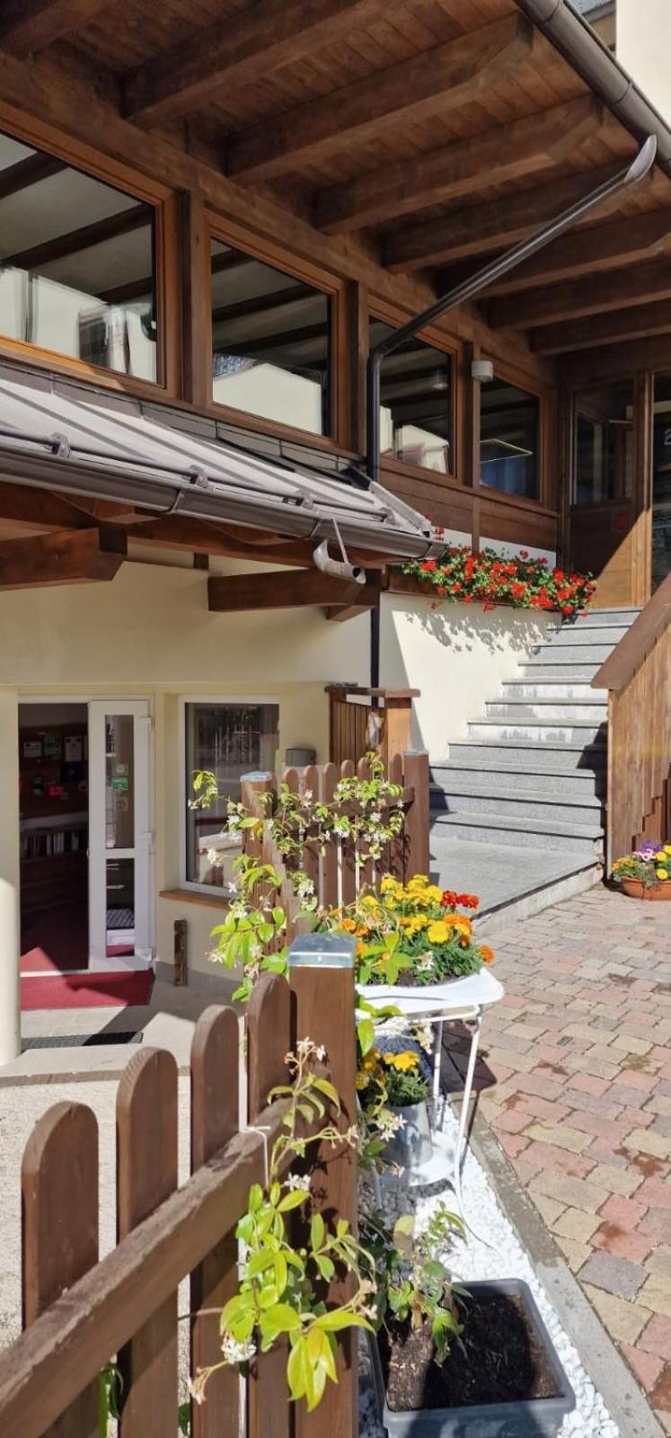 Soggiorno Dolomiti Mazzin Ngoại thất bức ảnh